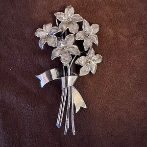Vintage NAPIER Sterling Silver Flower Bouquet Pin Brooch